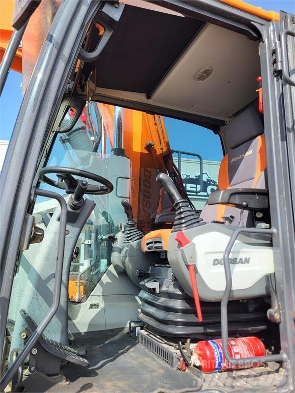 Doosan DX140W-5 Hjulgrävare