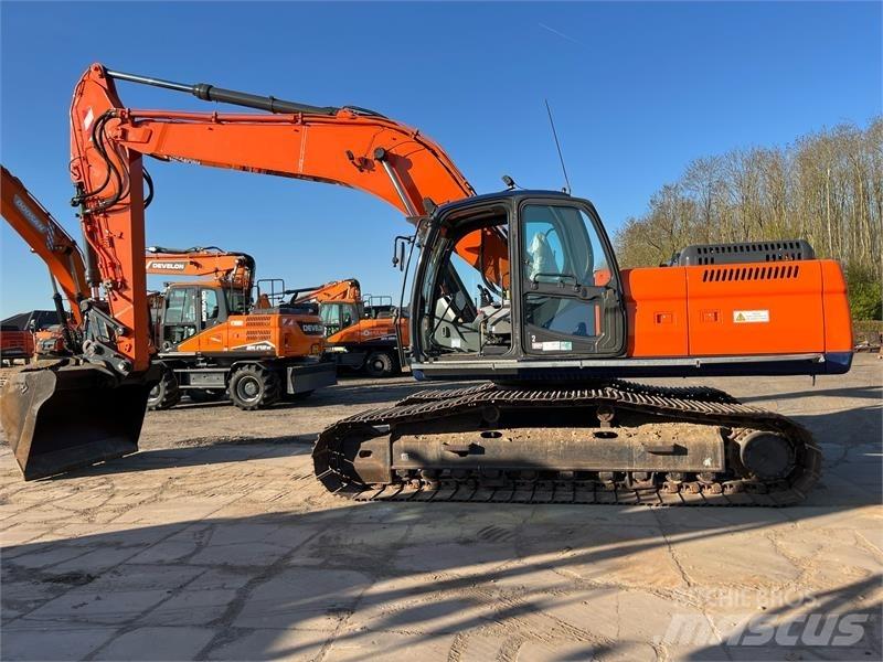 Doosan DX255LC Bandgrävare