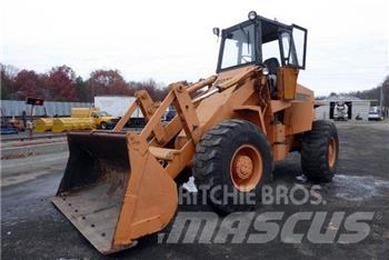 CASE W24B Hjullastare