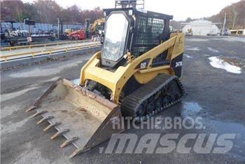 CAT 247B Kompaktlastare