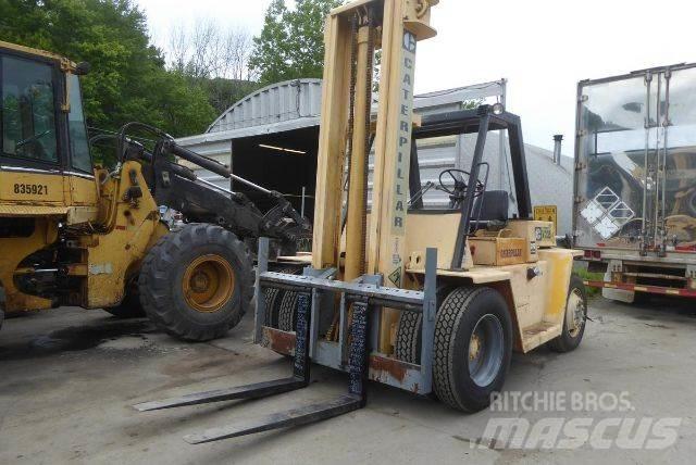 CAT V225 Övriga motviktstruckar