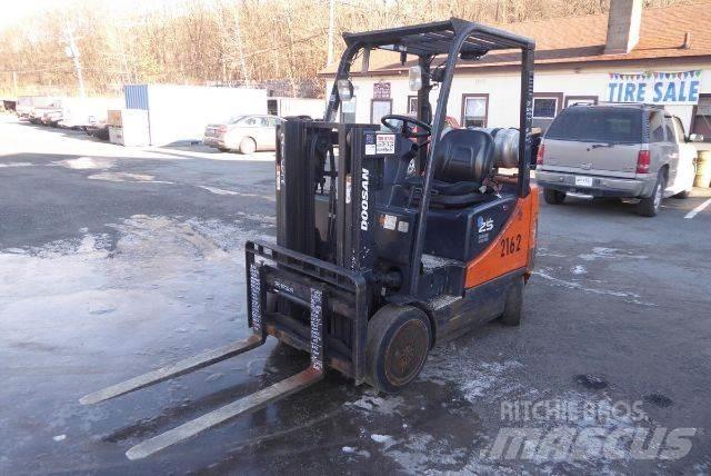 Doosan GC25P-5 Övriga motviktstruckar
