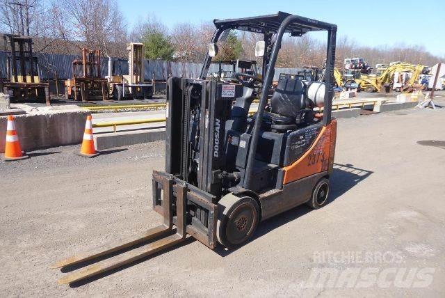 Doosan GC25P-5 Övriga motviktstruckar