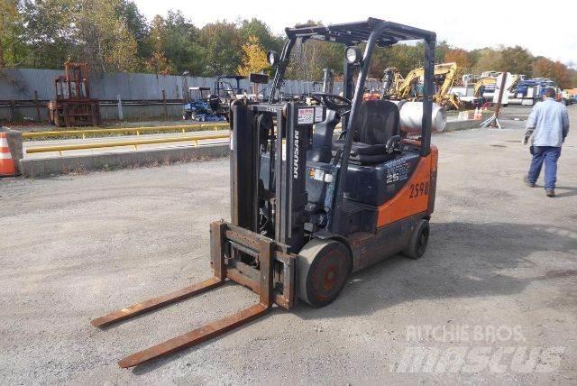 Doosan GC25P-5 Övriga motviktstruckar