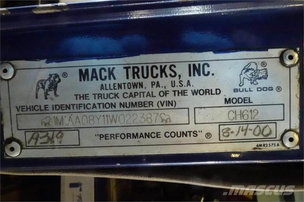 Mack CH612 Chassier