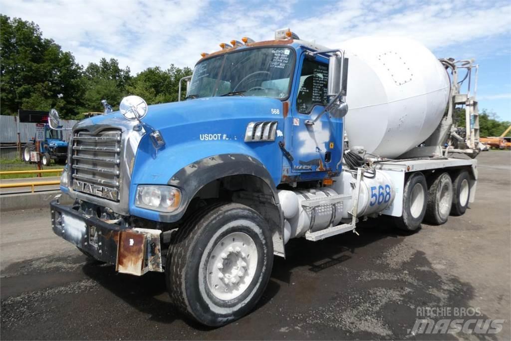Mack CTP713 Cementbil