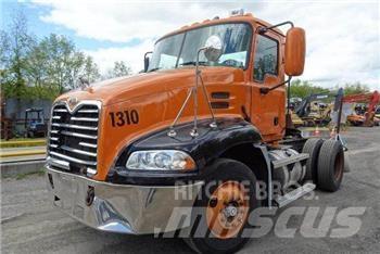 Mack CX612 Chassier