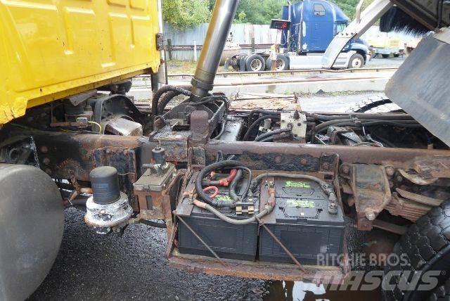 Sterling L8500 Tippbilar