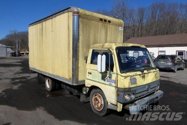 UD 1100 Skåpbilar