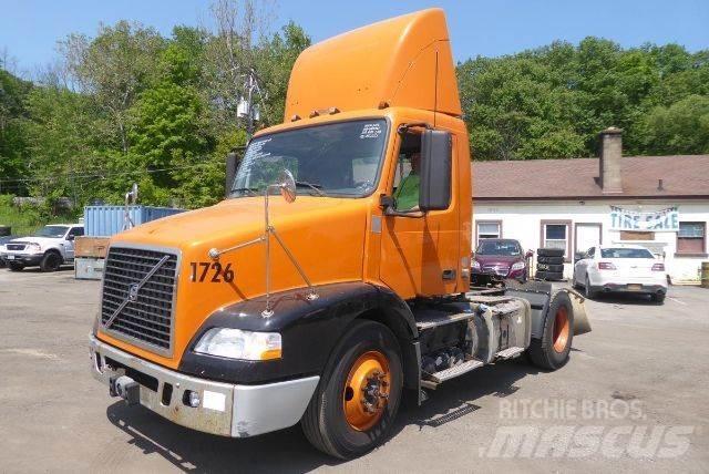 Volvo VNM42T Chassier