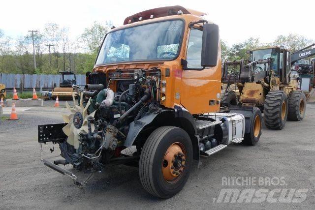 Volvo VNM42T Chassier