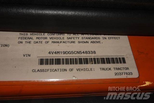 Volvo VNM42T Chassier