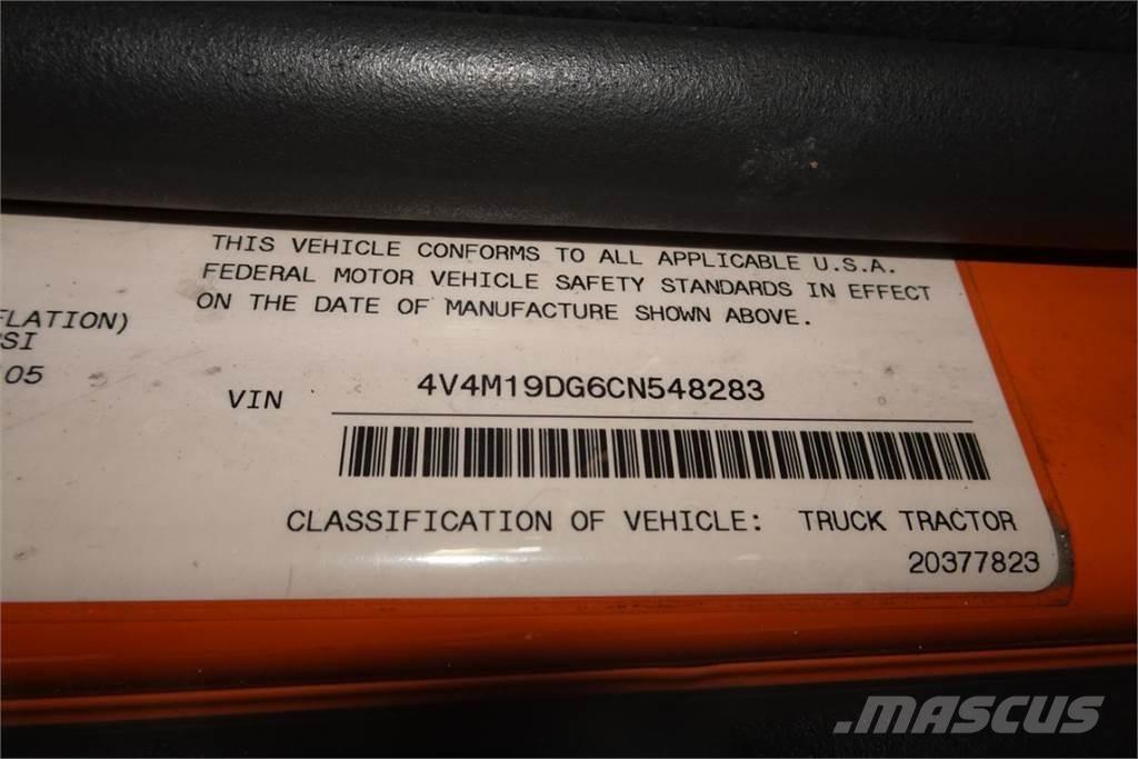 Volvo VNM42T Chassier