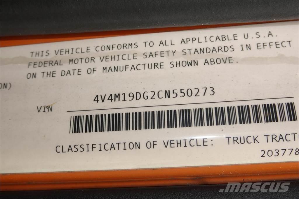 Volvo VNM42T Chassier