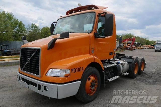 Volvo VNM64T Chassier