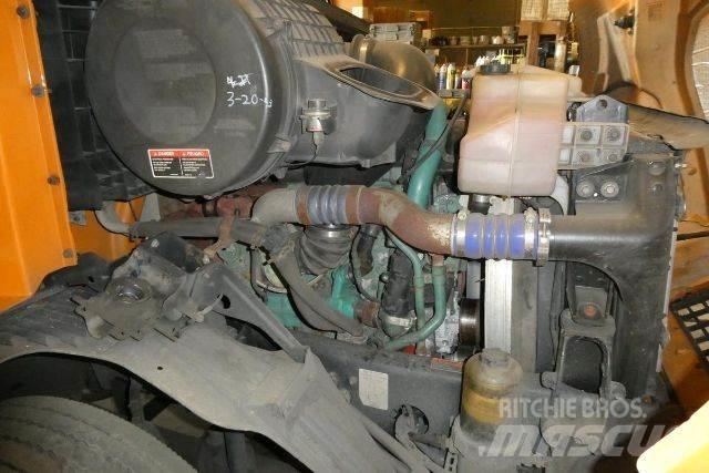 Volvo VNM64T Chassier