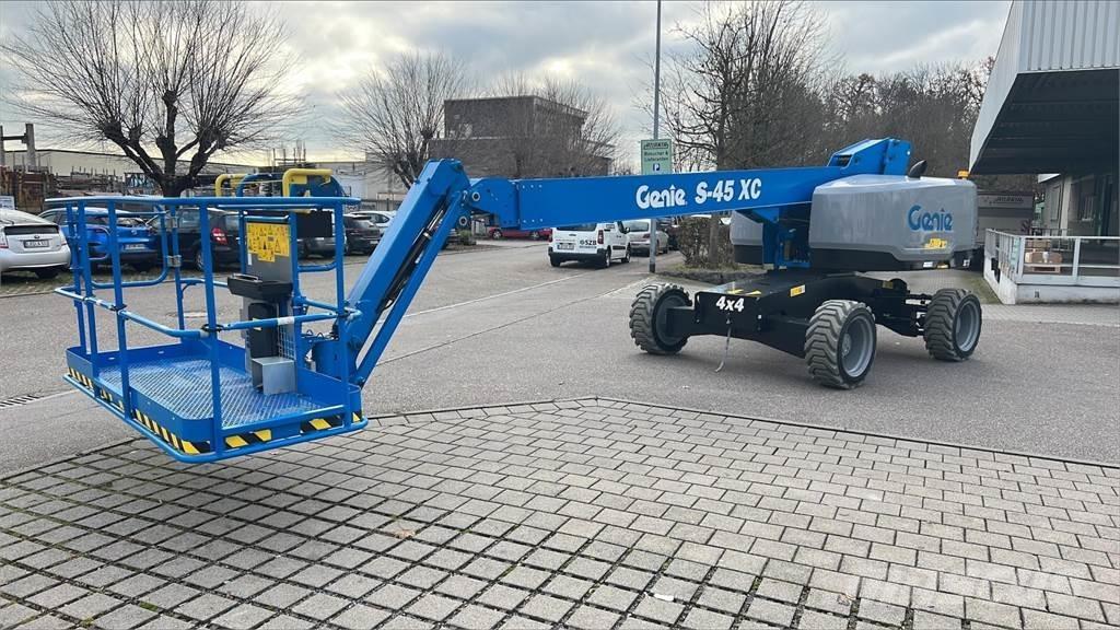 Genie S-45 XC Bomliftar