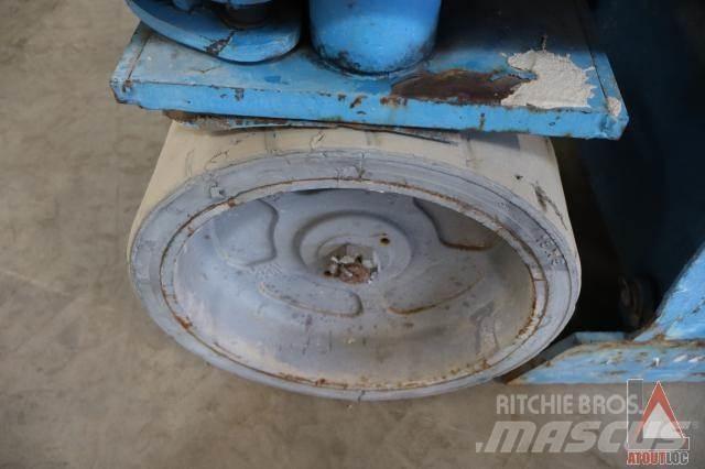 Genie GS-3246 Bomliftar