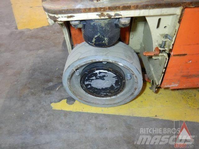 JLG 1230ES Bomliftar
