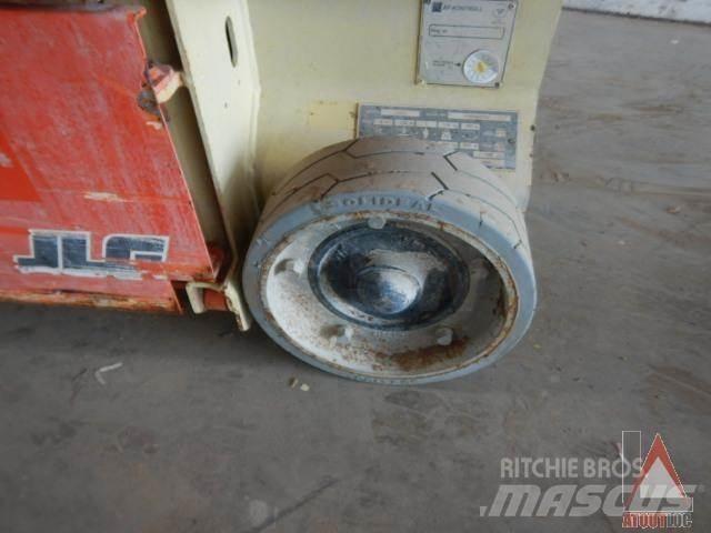 JLG 1230ES Bomliftar