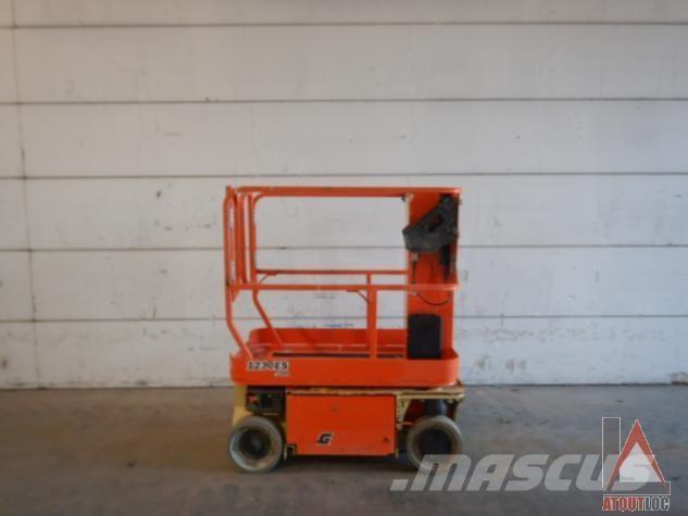 JLG 1230ES Bomliftar
