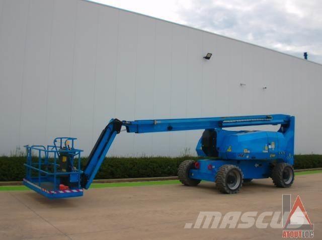 JLG H800AJ Bomliftar