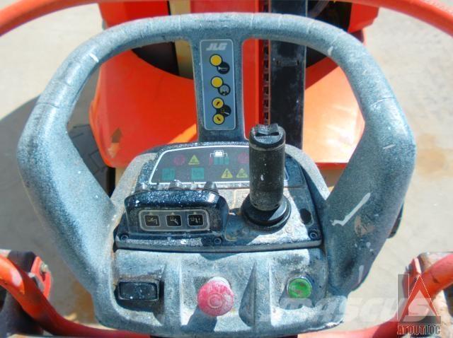 JLG TOUCAN 12E + Bomliftar