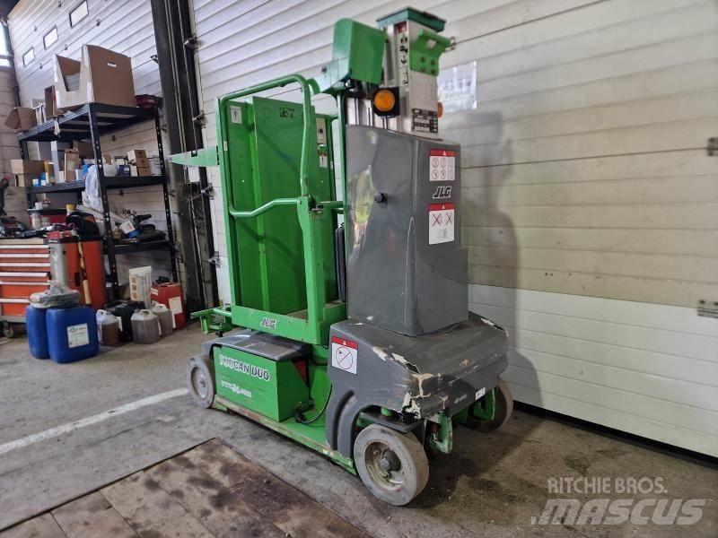 JLG Toucan Duo Bomliftar