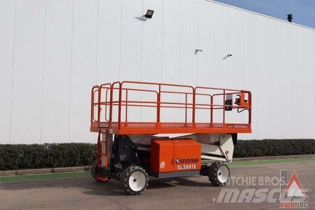Snorkel SL30RTE Bomliftar