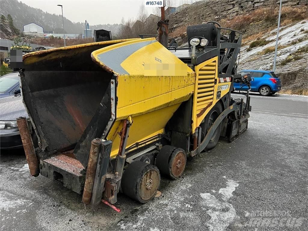 Bomag BF 300P Asfaltsläggningsmaskiner