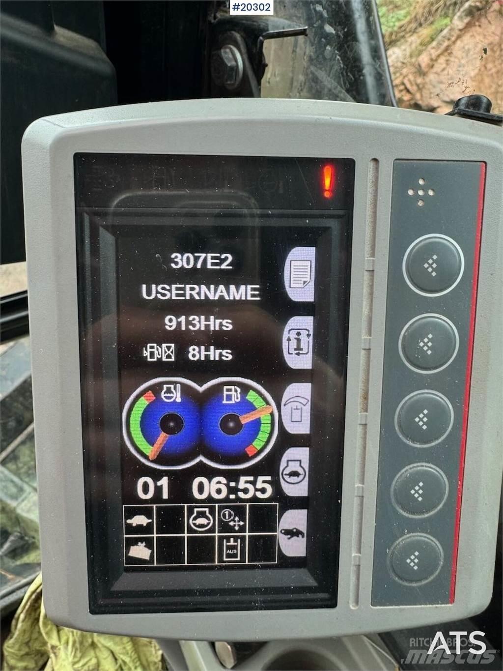 CAT 307E2 Bandgrävare