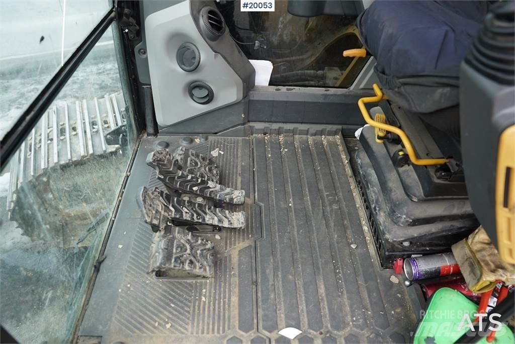 CAT 317GC Bandgrävare