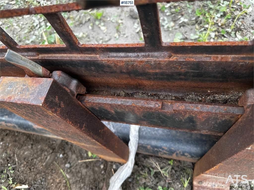 CAT Pallet Forks Entreprenad - Övrigt
