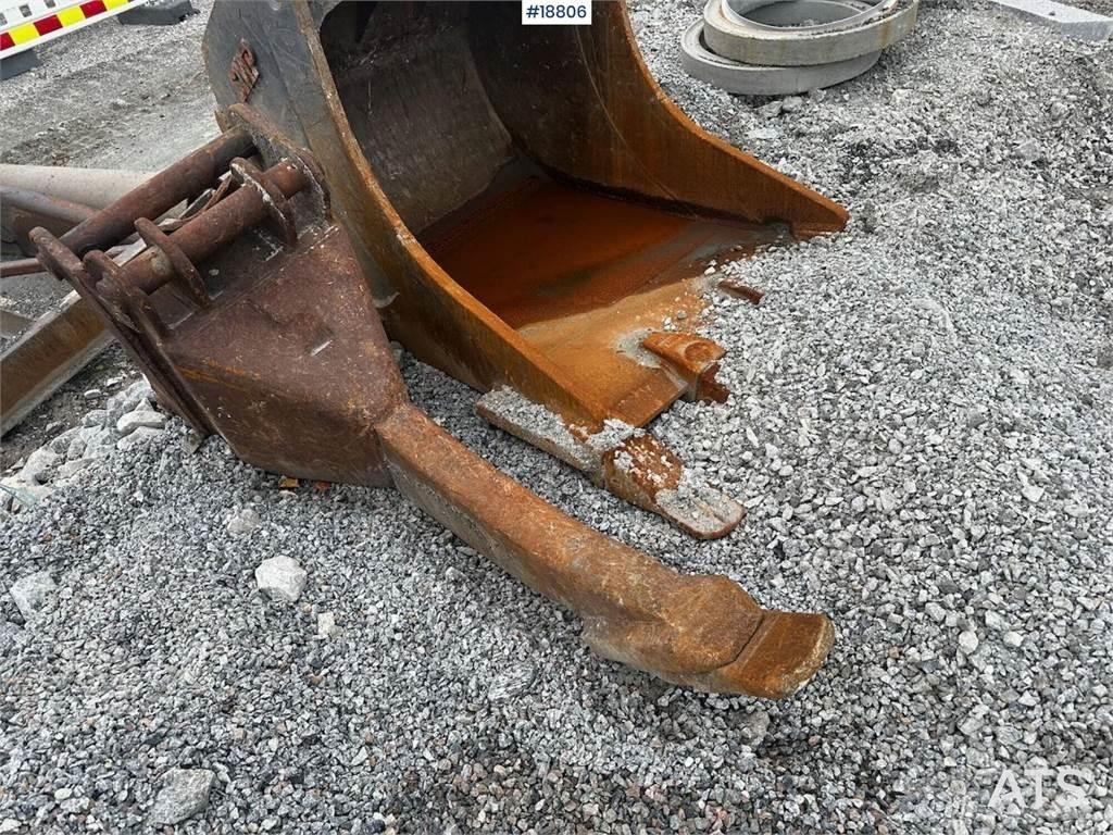 Doosan DX225LC Bandgrävare