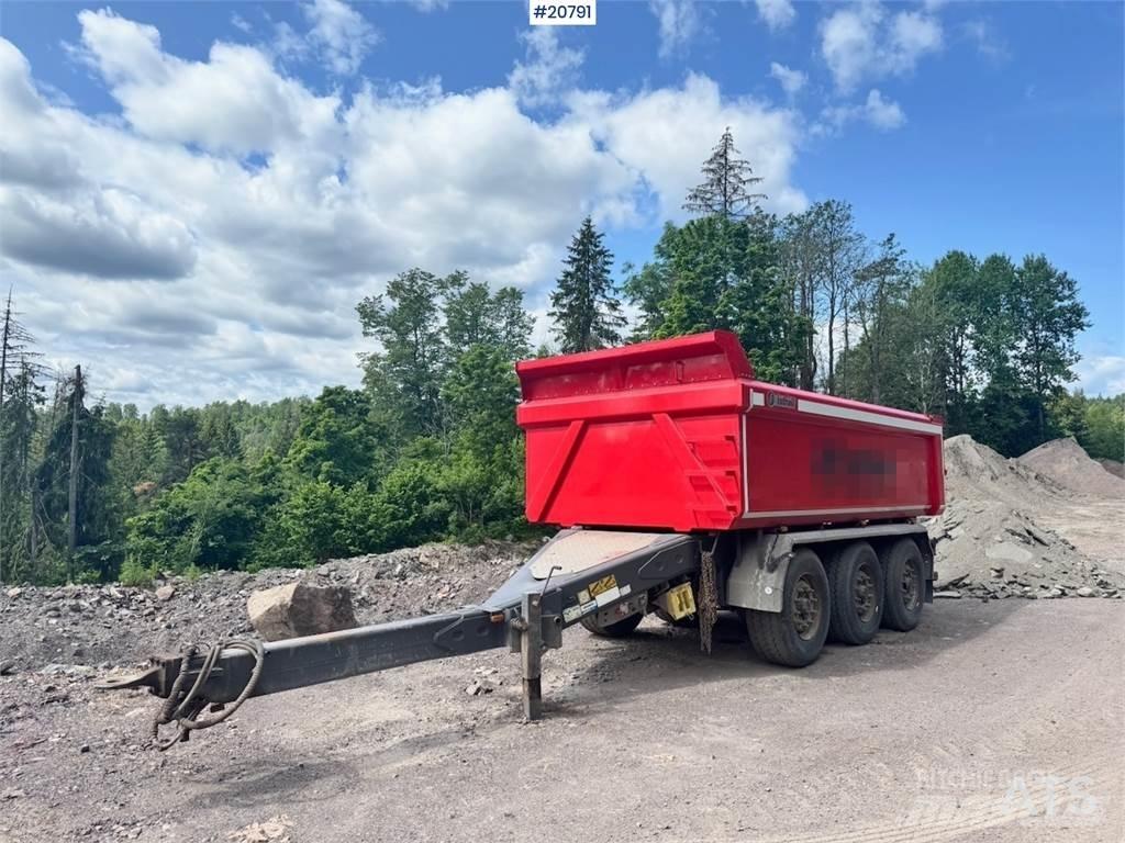 Istrail Trailer. Tippsläp