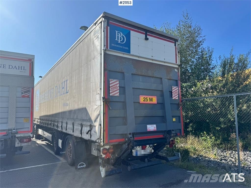 Krone Citysemi. Skåptrailer