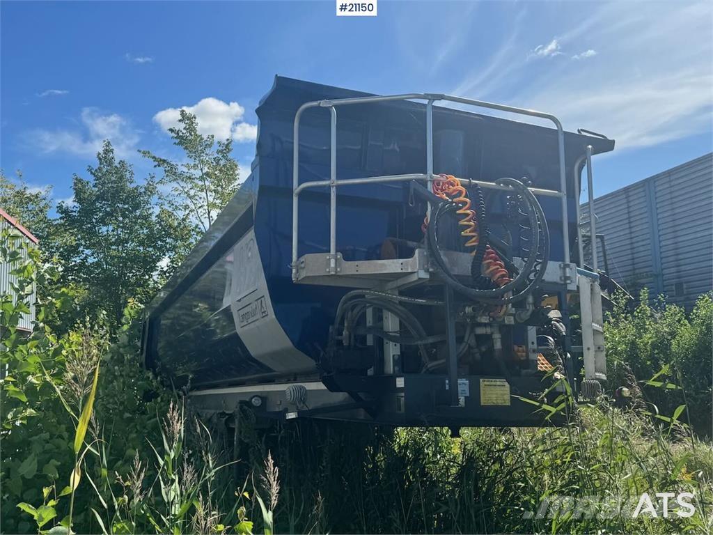  Lagendorf Tippsemi Tipptrailer