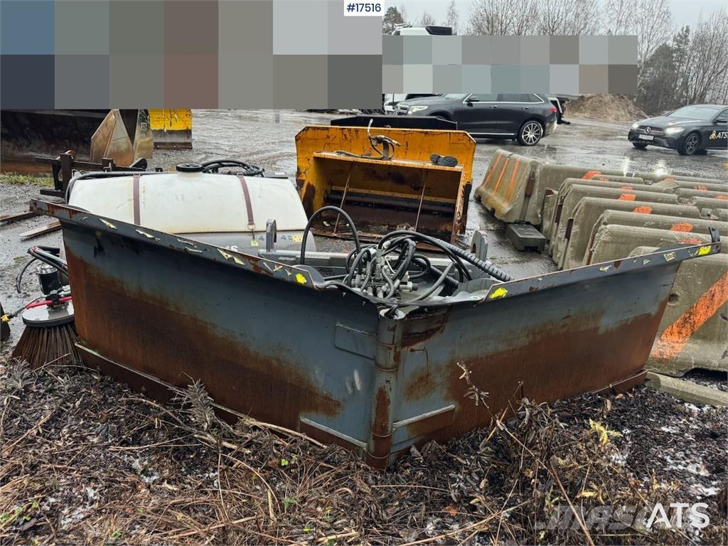 Stark V-plow Entreprenad - Övrigt