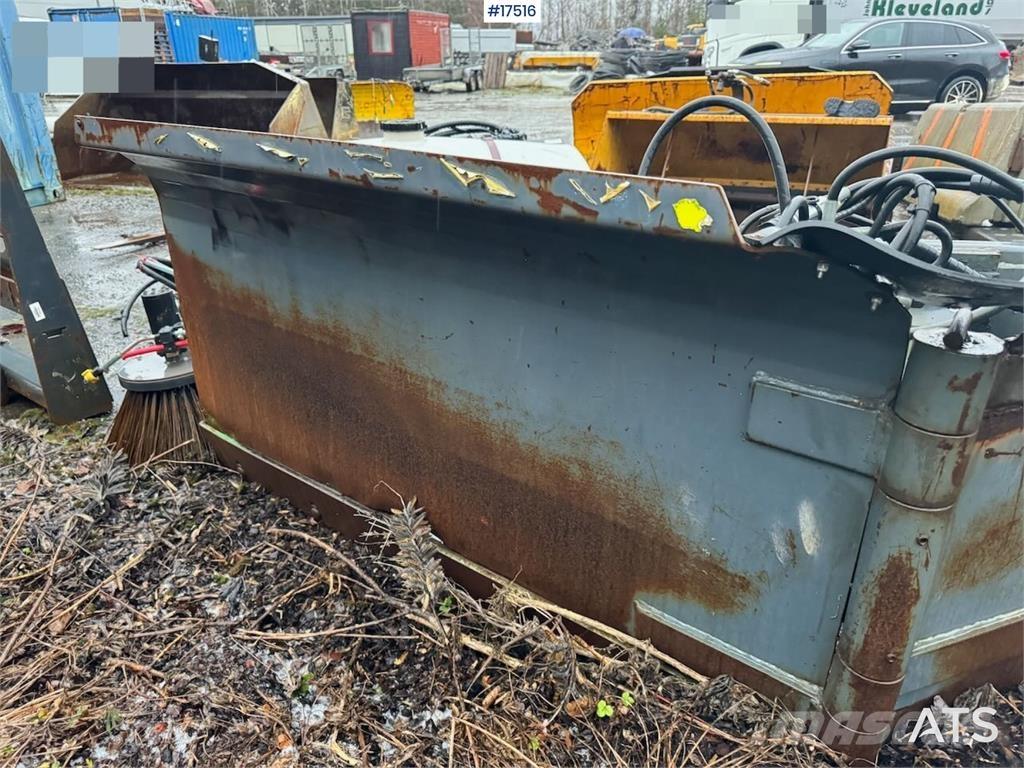 Stark V-plow Entreprenad - Övrigt