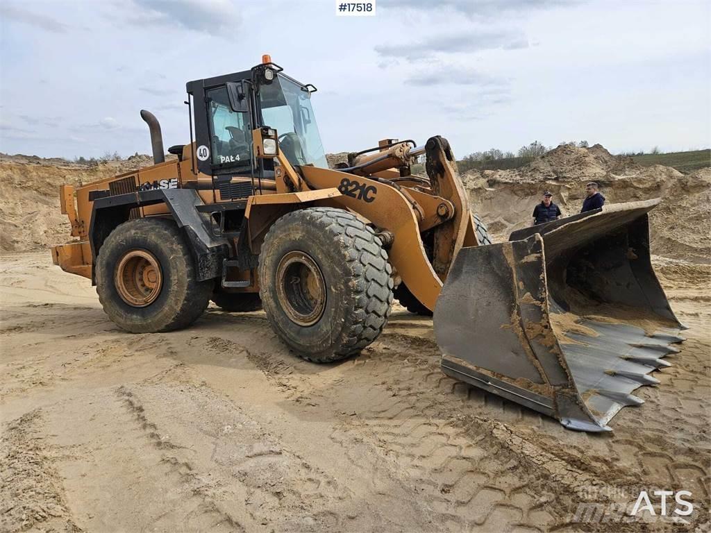 CASE 821C Hjullastare