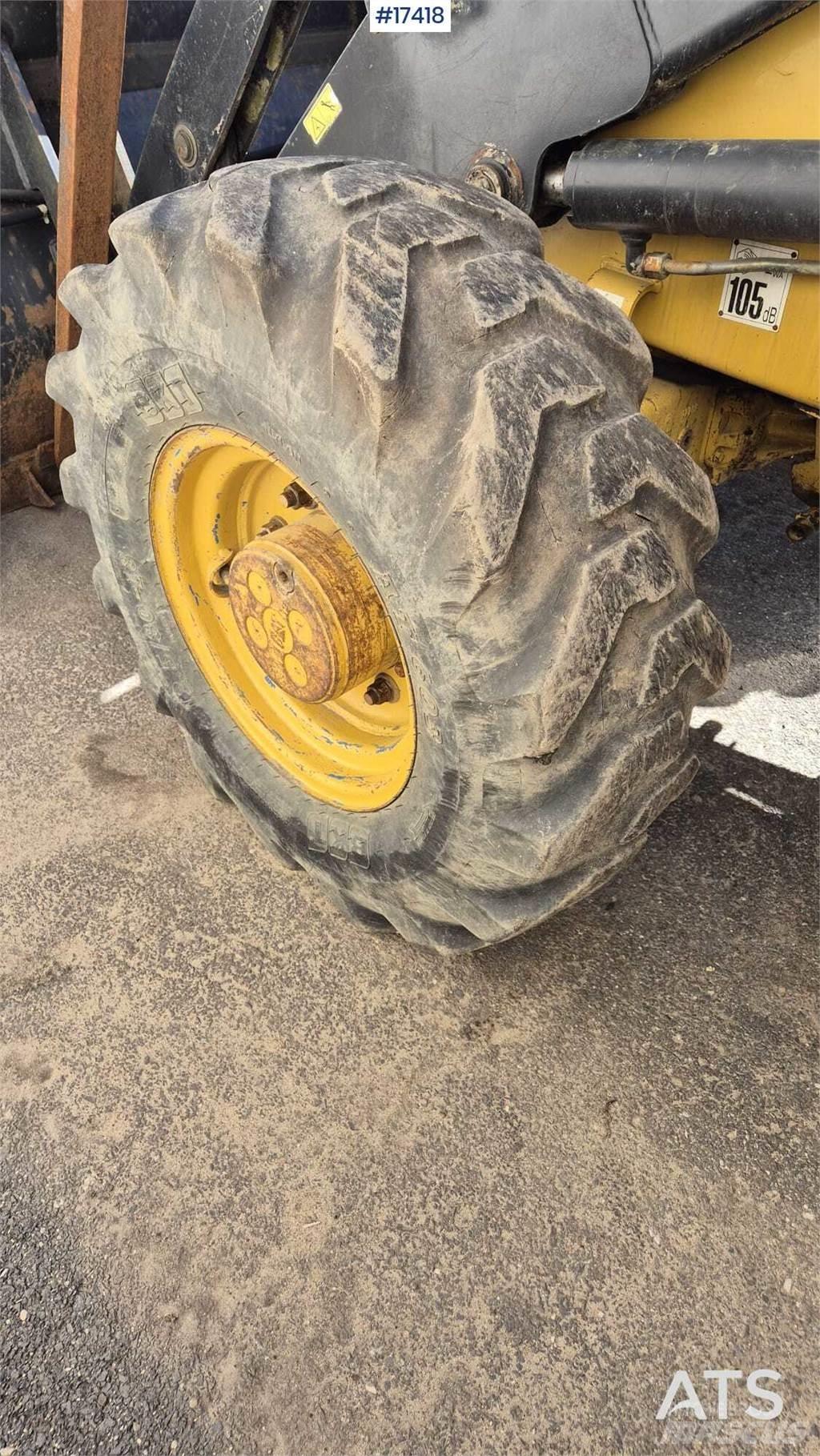 CAT 428D Grävlastare