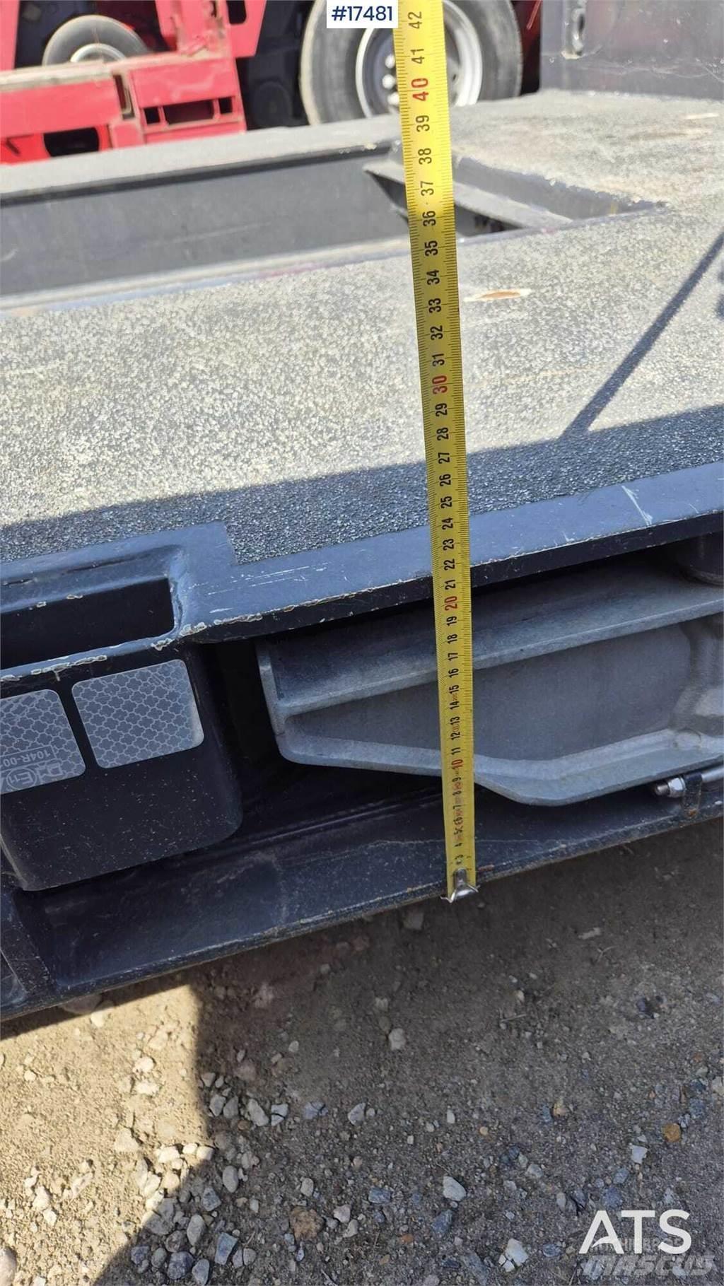 Doll T2E S3F 21 Låg lastande semi trailer
