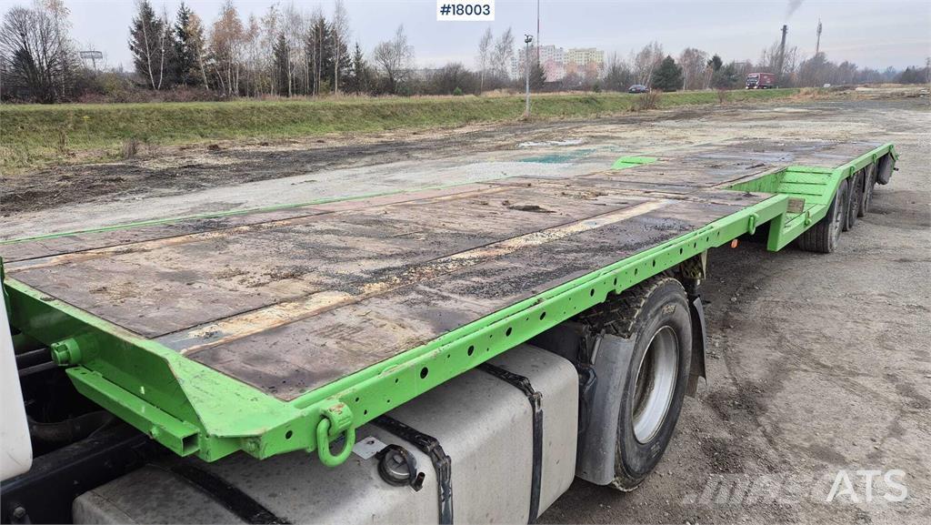 Fliegl SDS Låg lastande semi trailer