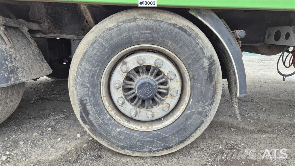 Fliegl SDS Låg lastande semi trailer