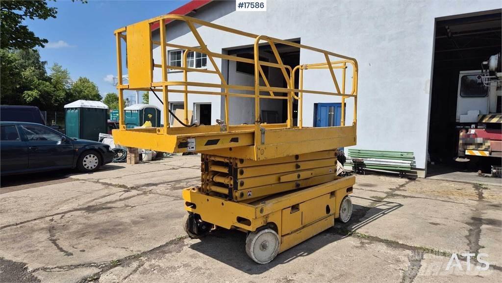 Haulotte Compact 12 Saxliftar