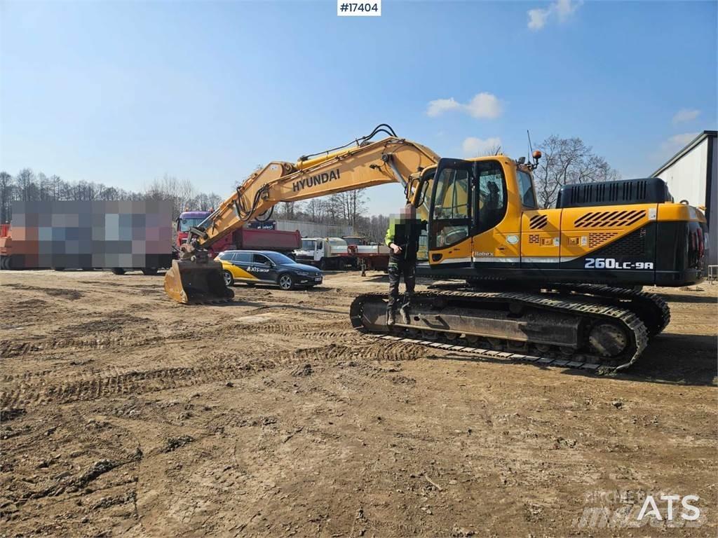 Hyundai R260LC Bandgrävare