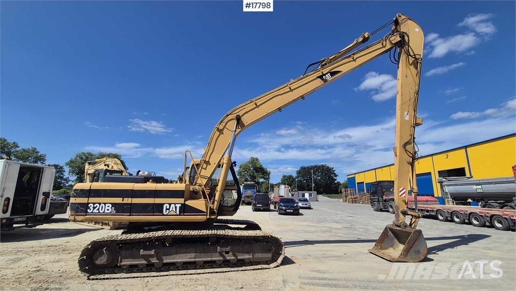 JCB JS 220 LONG Bandgrävare