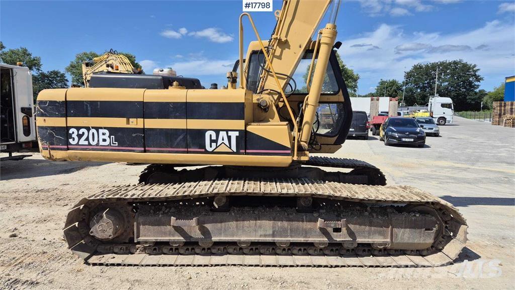 JCB JS 220 LONG Bandgrävare