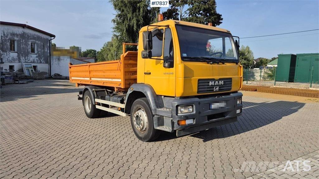 MAN 18.225 LC Tippbilar