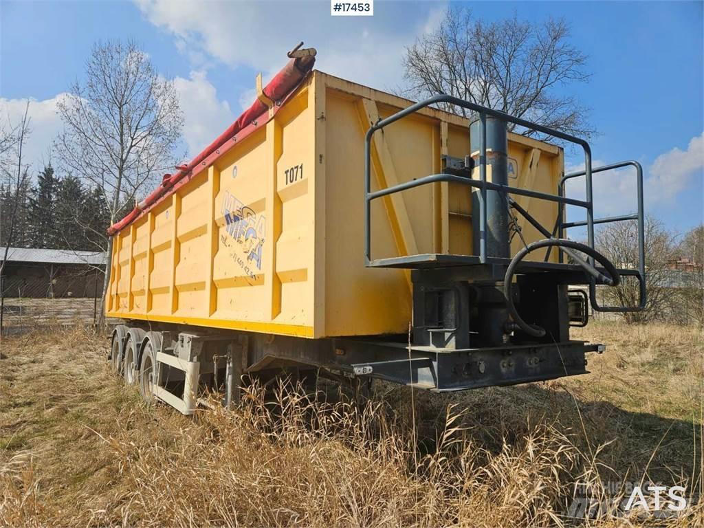 Mega MNW Tipptrailer